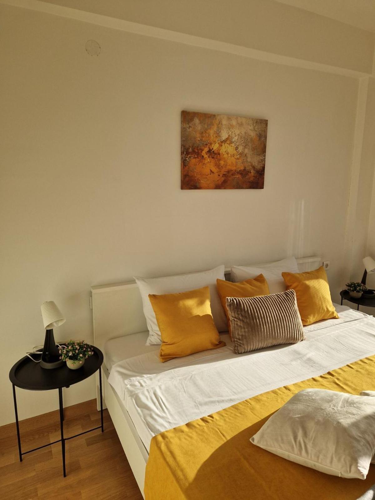 Kamche Lux Apartment Skopje Ngoại thất bức ảnh