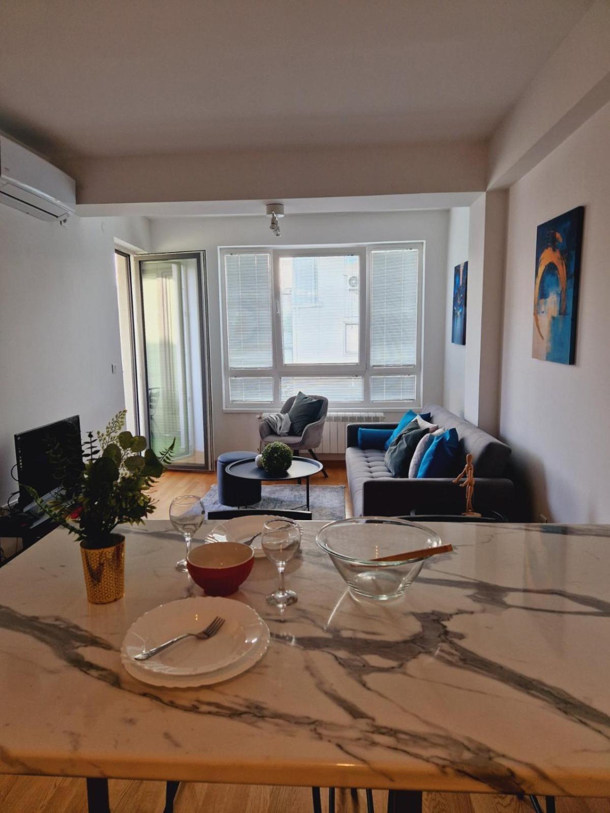 Kamche Lux Apartment Skopje Ngoại thất bức ảnh